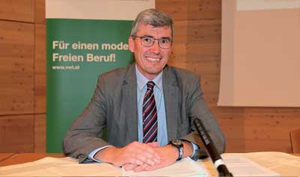 Univ.-Prof. MMag. Dr. Klaus Hirschler